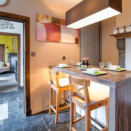 Traditional With Private Terrace Holiday home