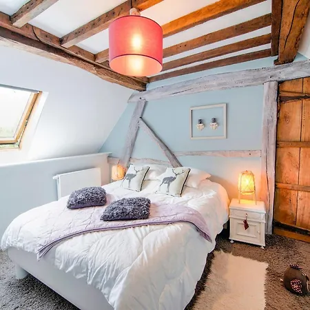 Traditional With Private Terrace Amas