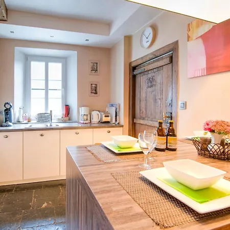 度假居 Traditional With Private Terrace