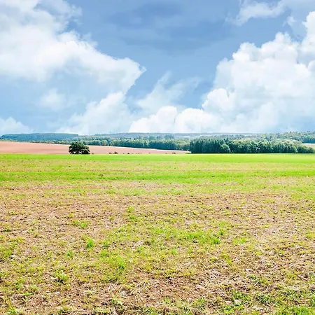 Дом отдыха Traditional With Private Terrace