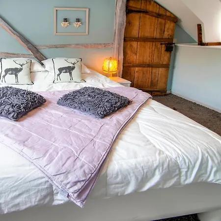 Traditional With Private Terrace Дом отдыха *